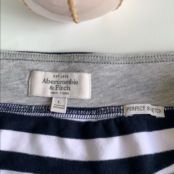 Abercrombie & Fitch - Picture 2 of 5